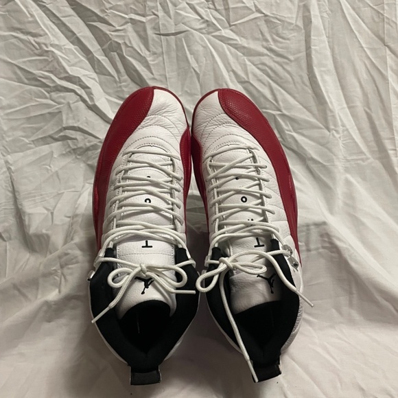 Air Jordan 12 retro Cherry 2023 size 13 - Picture 3 of 7